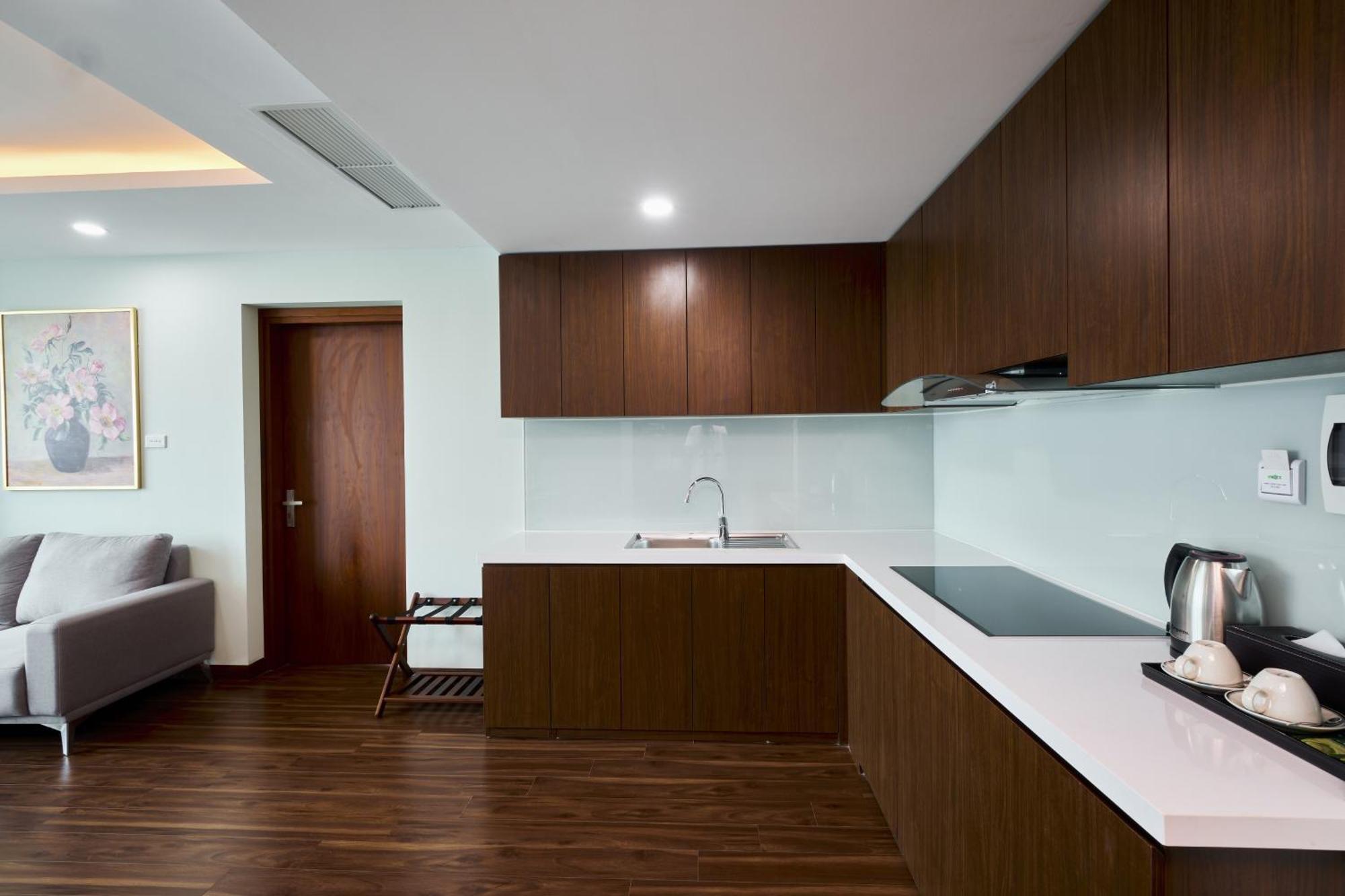 Netland Westlake Legacy Suites Hanoï Extérieur photo